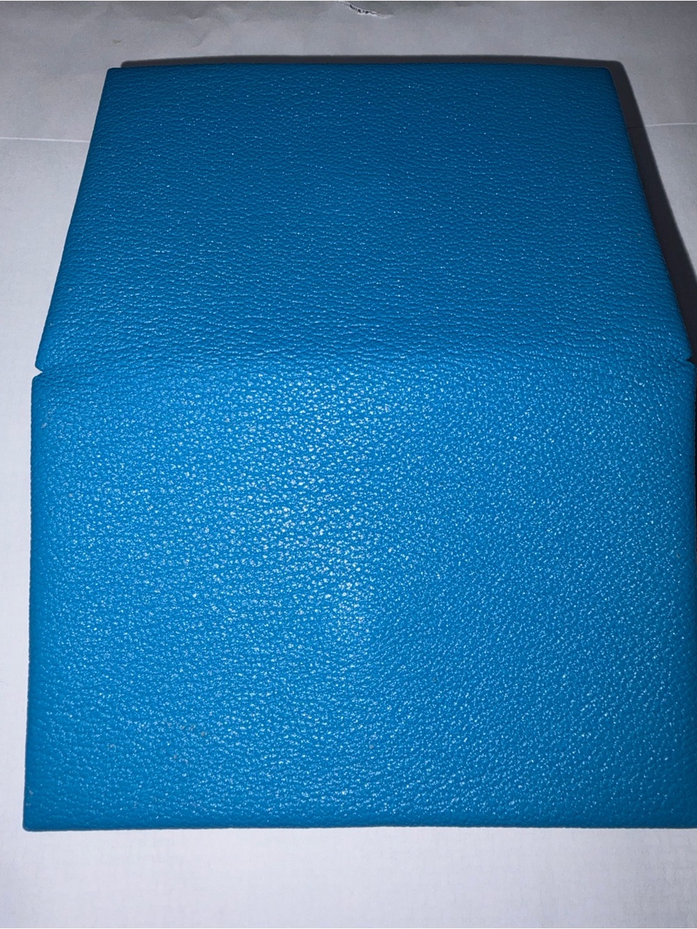 Hermes Bicolor Leather Calvi Card Holder - Picture 2 of 7